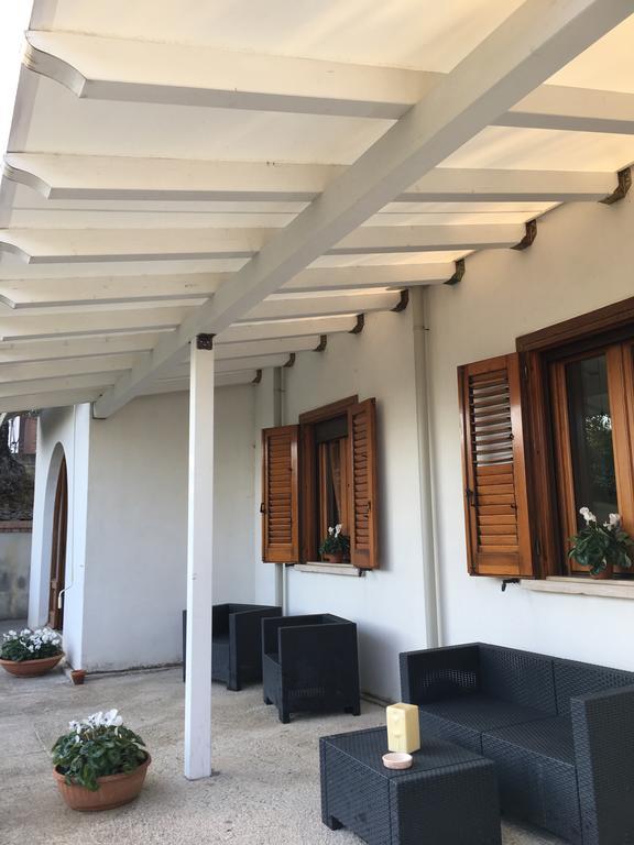 Case Vacanze Torre Petrosa فيلاماري المظهر الخارجي الصورة